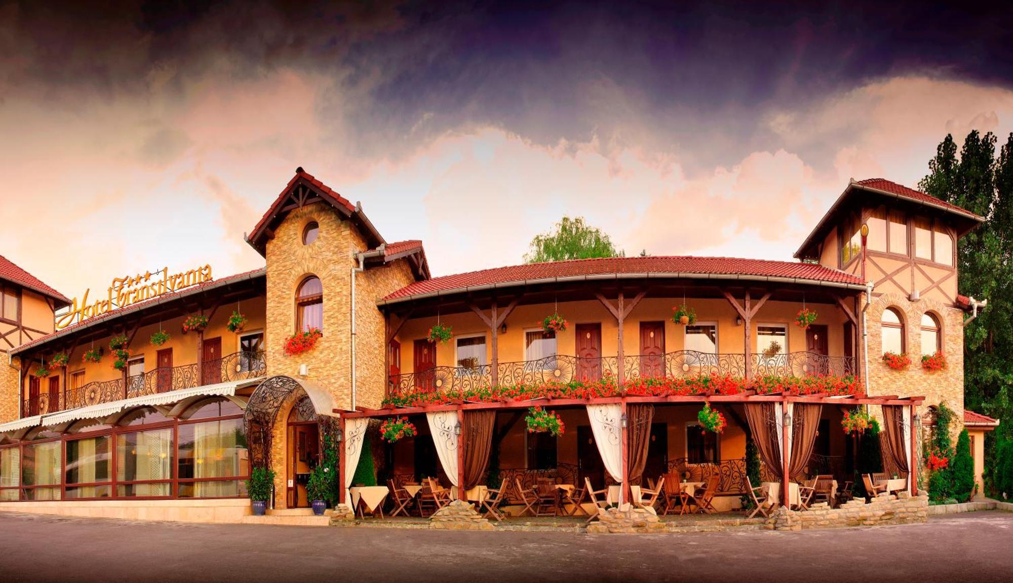 Hotel Transilvania Сигишоара Экстерьер фото